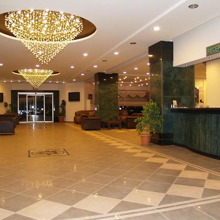 Gumus Hotel Arsuz Екстериор снимка