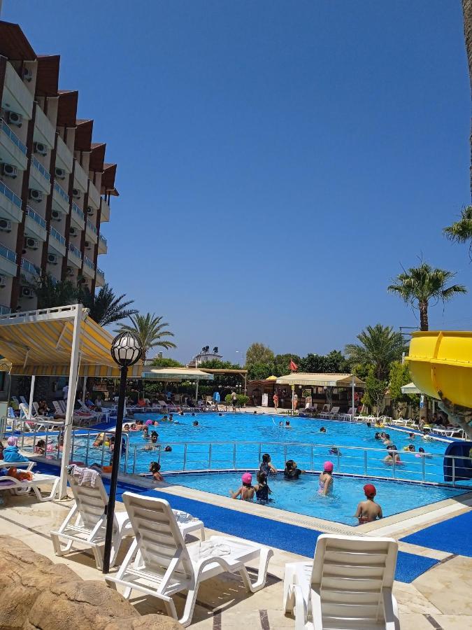 Gumus Hotel Arsuz Екстериор снимка